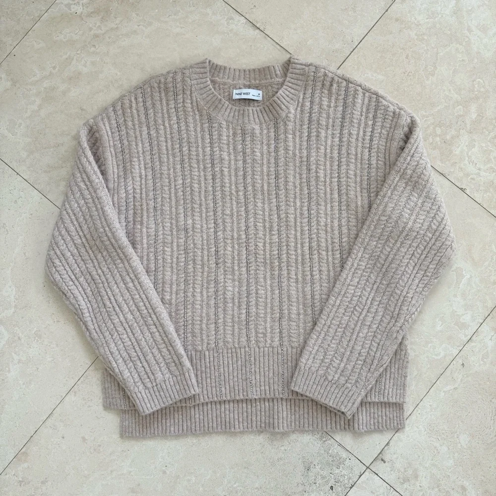 Nine West Beige Ribbed Rhinestone Knit Sweater Crew Neck Fuzzy Medium NWT